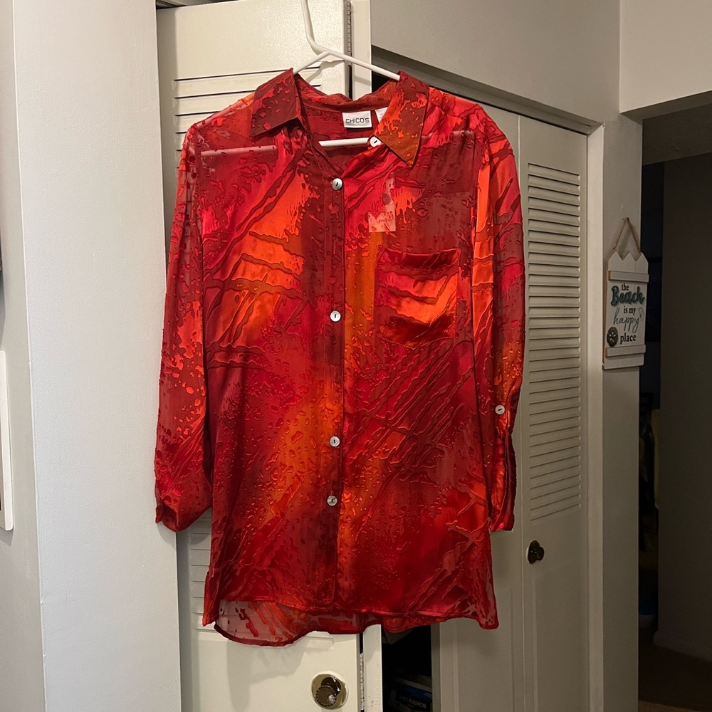 Chico’s NWT Sheer Blouse with Button-Up Sleeves, Size 1 (Large)